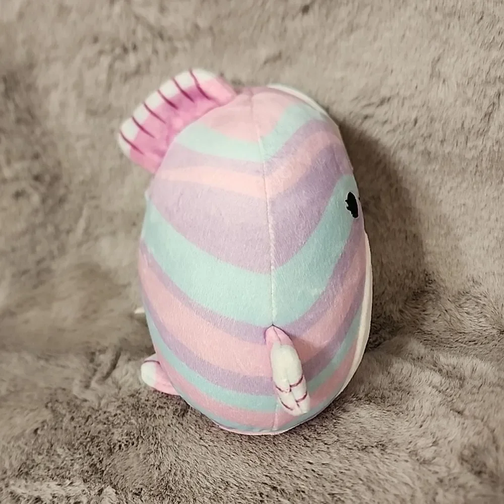 NWT Martina the Fish‎ 5